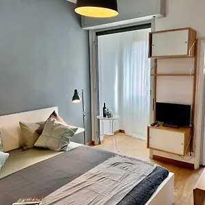 Cozy 3 Km Away From Duomo Mediolan