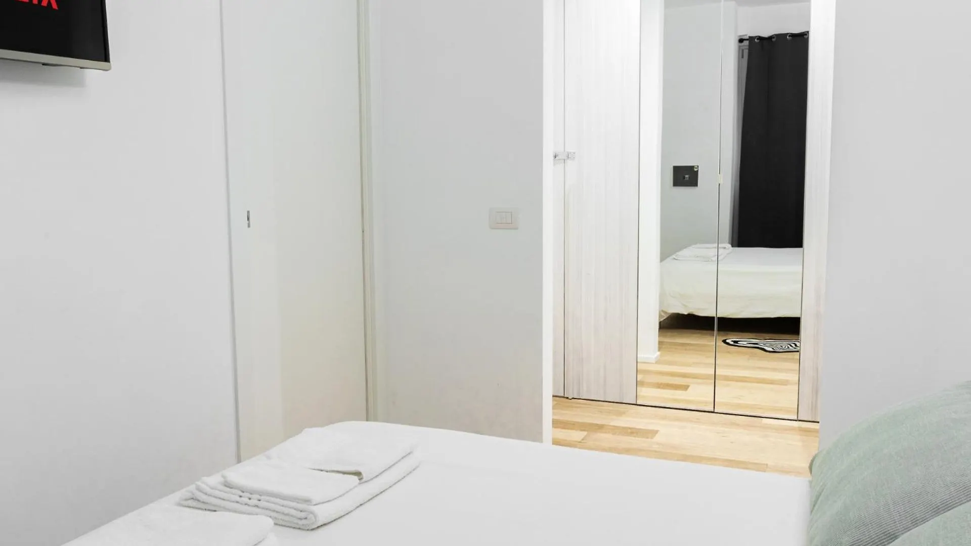 Appartamento Fashion & Design - Metro California Milano